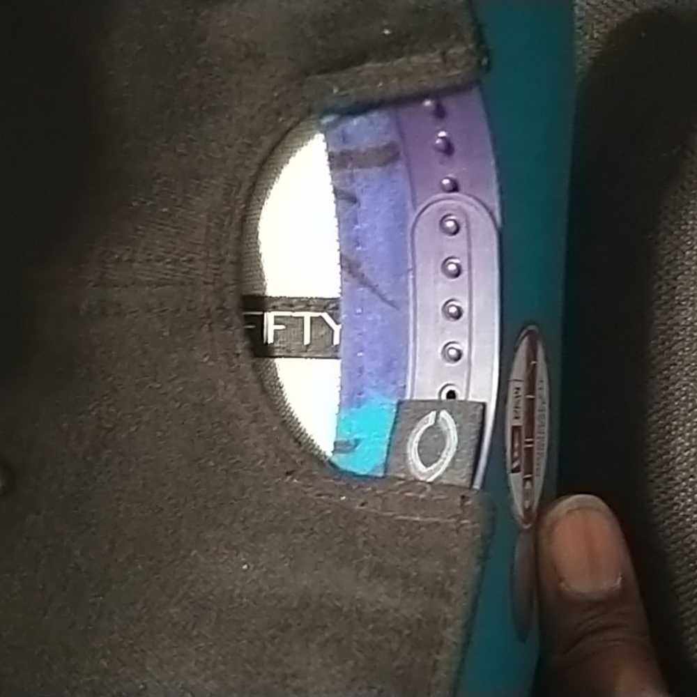 Cincy Reds Snapback - Picture 2 of 3